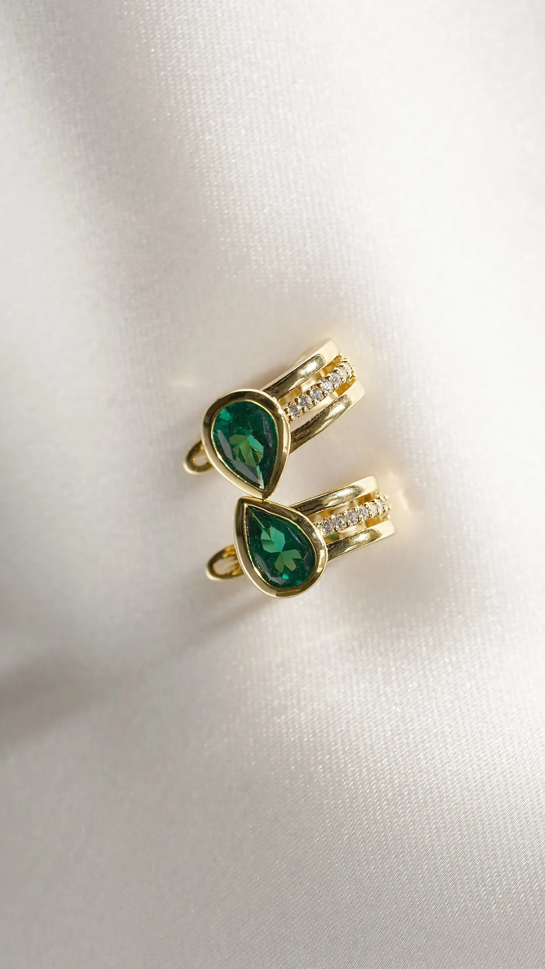 Jaia Earrings Emerald 18K Gold Plated